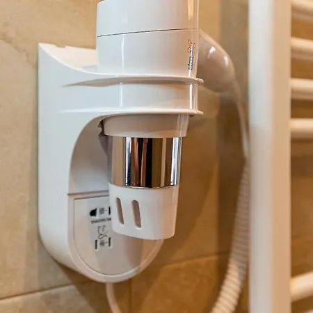 Astare Short Lets Carrassi דירה