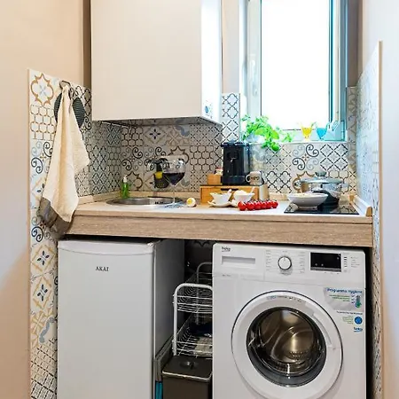 Astare Short Lets Carrassi בארי